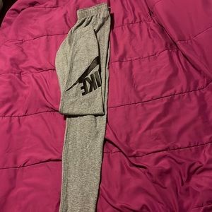 Nike trey leggings